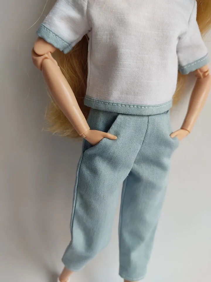 PDF sewing pattern for Barbie dolls.
