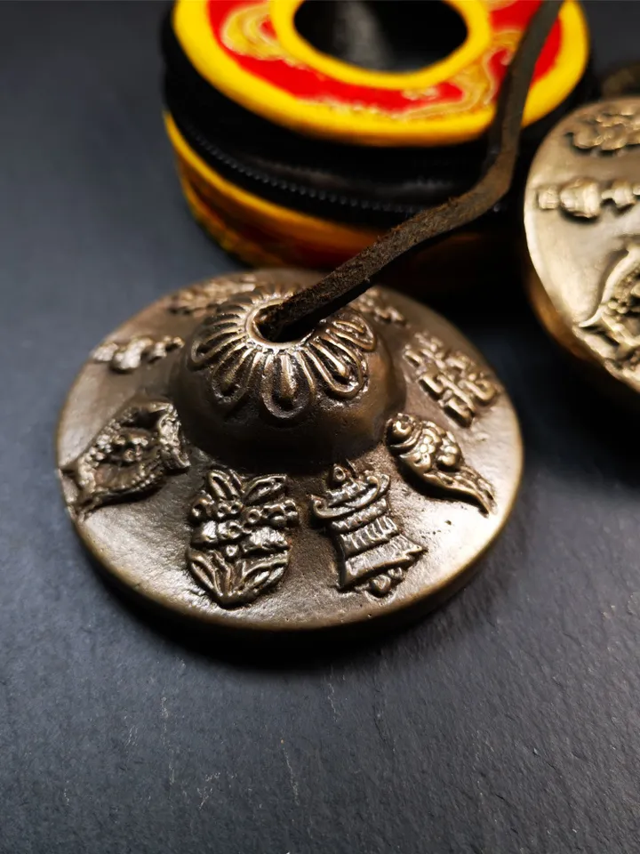 Gandhanra 6.5cm Tibetan Cymbals,Tingsha Bell,Buddhism Ritual Implement,Handmade in Nepal,Astamangal Pattern