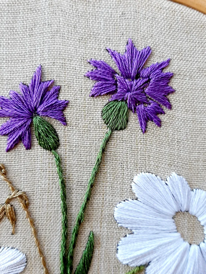 Daisies and cornflowers pattern pdf embroidery, Easy embroidery DIY