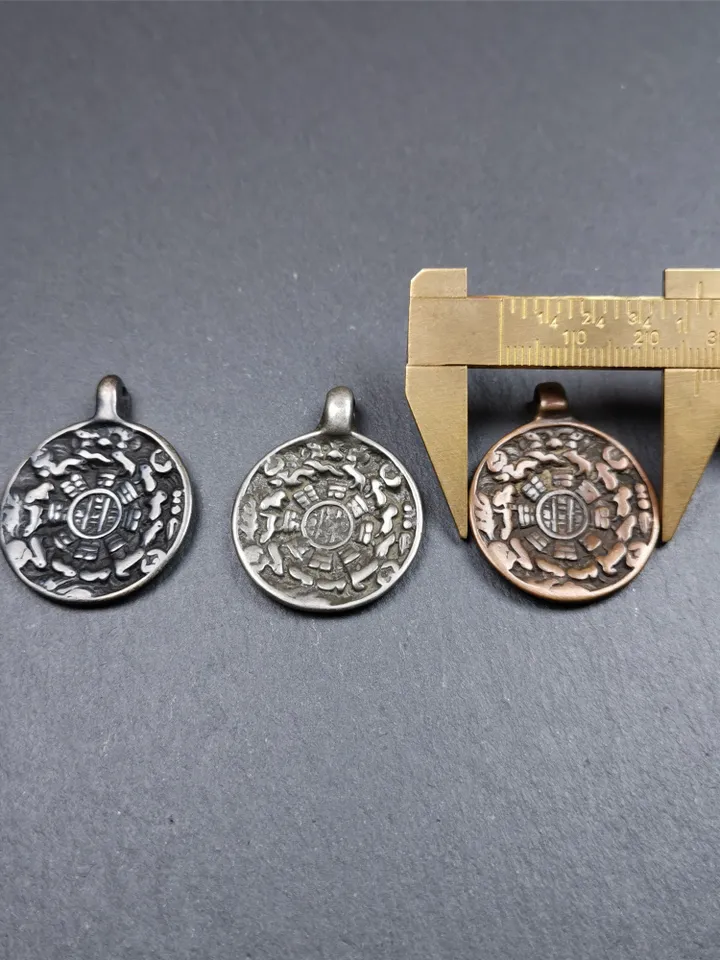 Gandhanra Handmade Tibetan Buddhist Calendar Badge,Melong,SIPAHO Amulet,1.0 inch