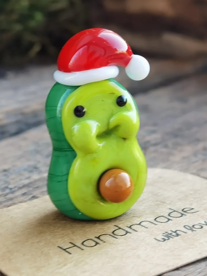 KAWAII AVOCADO figurine Miniature Avocado Glass Avocado beads Vegetable beads Miniature animals Vegatable ornament Decor Glass figurines