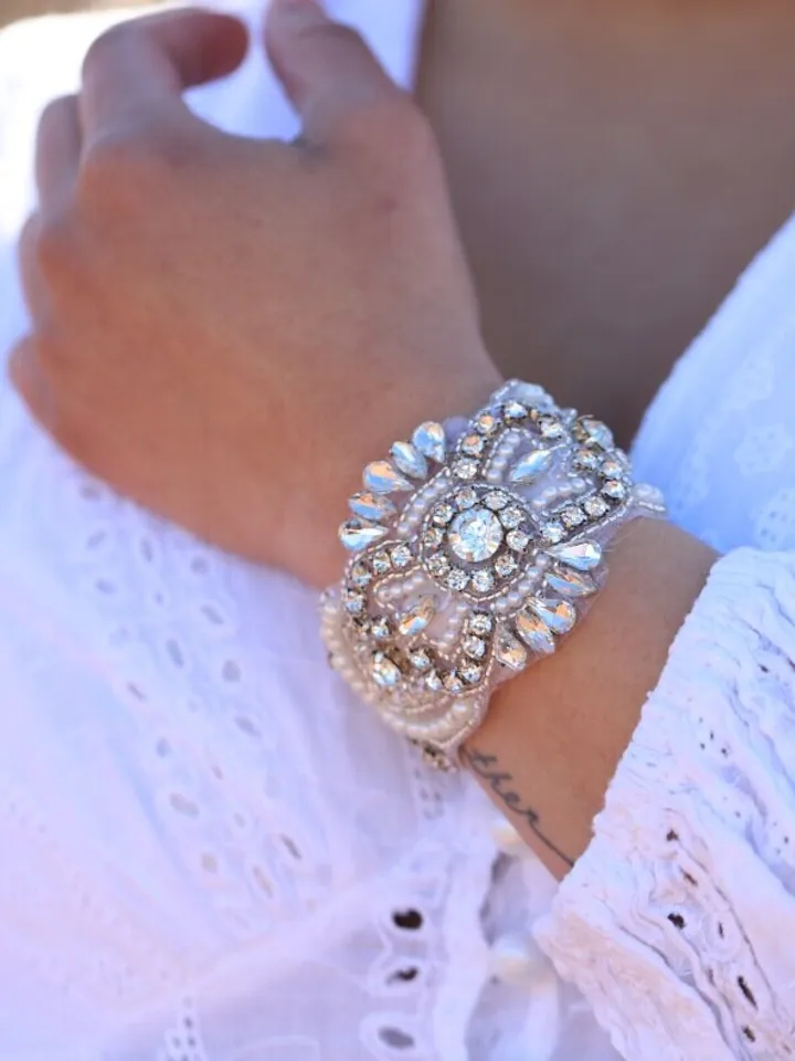 Art Deco Pearl Bridal Cuff Bracelet, Crystal Wedding Cuff Bracelet, Boho Wedding bracelet, Vintage Wedding jewelry, Jewellery, Gift For Her