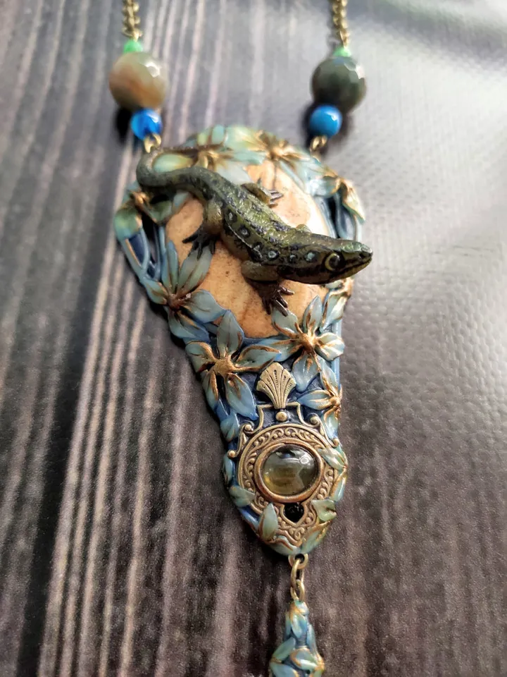 Lizard Pendant, Lizard Jewelry,Reptile Jewelry, Lizard Necklace