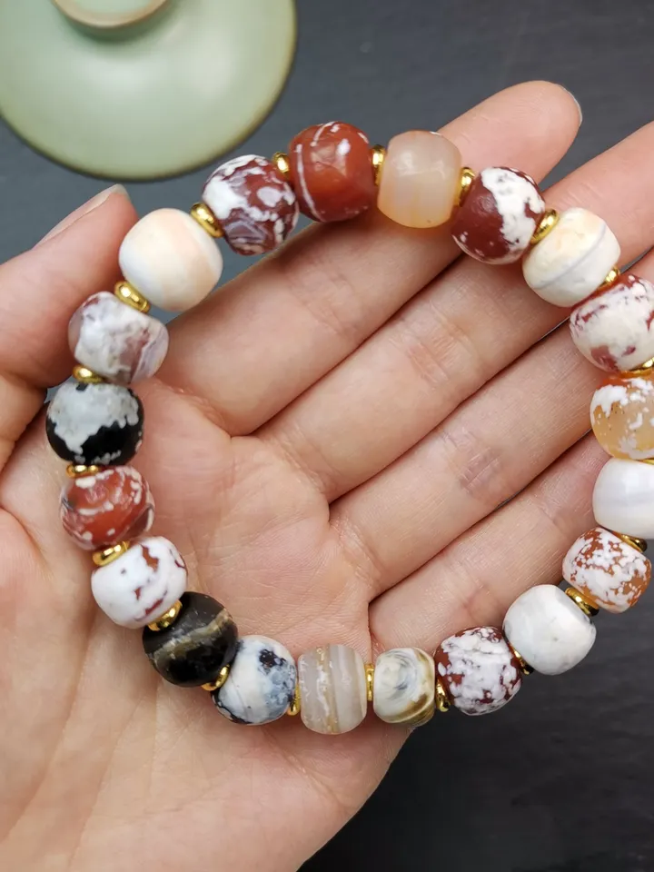 Gandhanra Tibetan Sugar Agate Beads Wrist Mala, Unique 11mm Barrel Shape Carnelian Bracelet