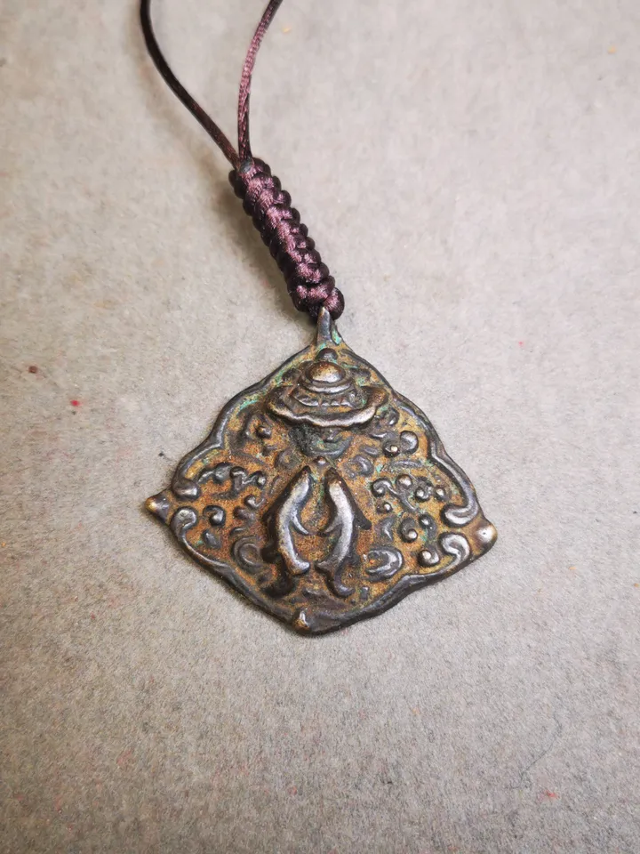 Gandhanra Handmade Tibetan Buddhist Amulet, Vase and Golden Fish Badge, Made of Thokcha