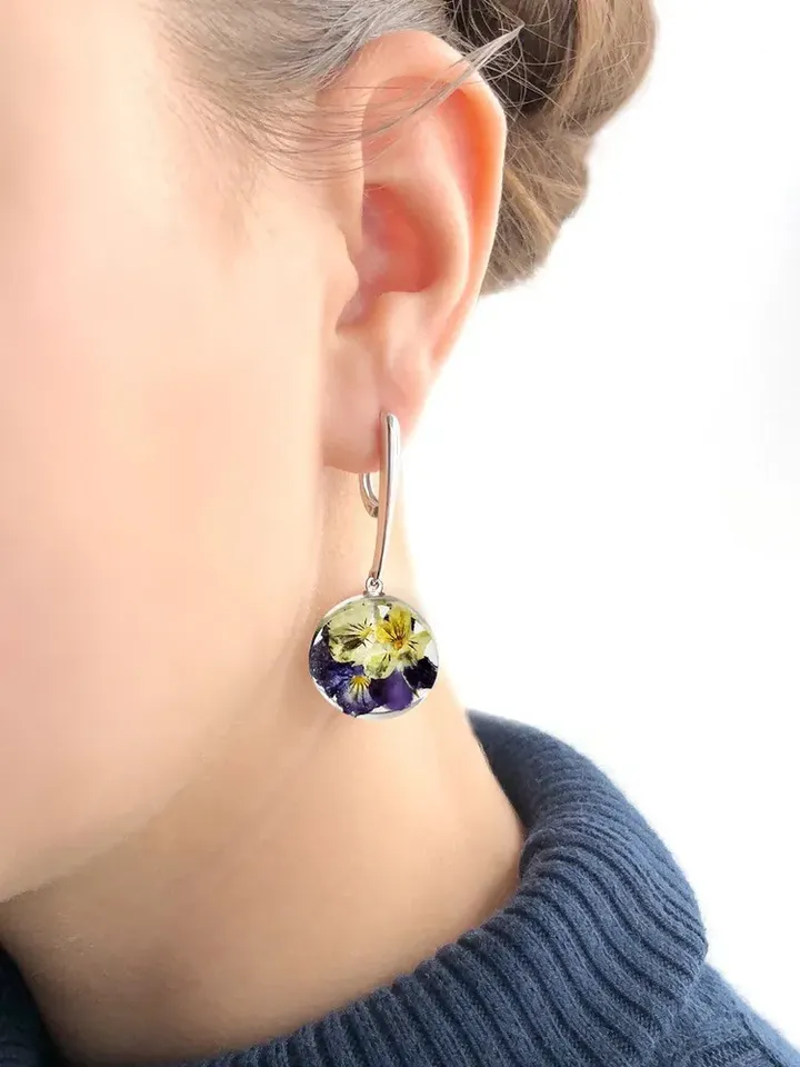 Earrings jewelry Silver rhodium plated 925 assay value
