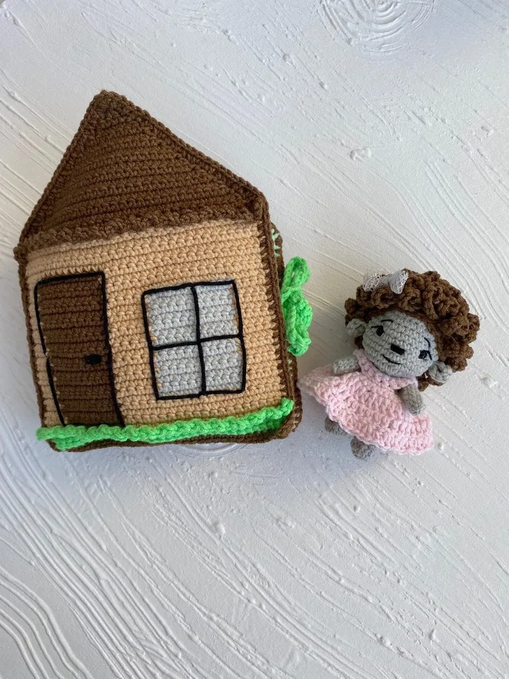 PDF Crochet pattern Hedgehog and her DollHouse, Amigurumi pattern, Crochet Cute Funny Animal, Forest animal, Crochet House, Crochet Book
