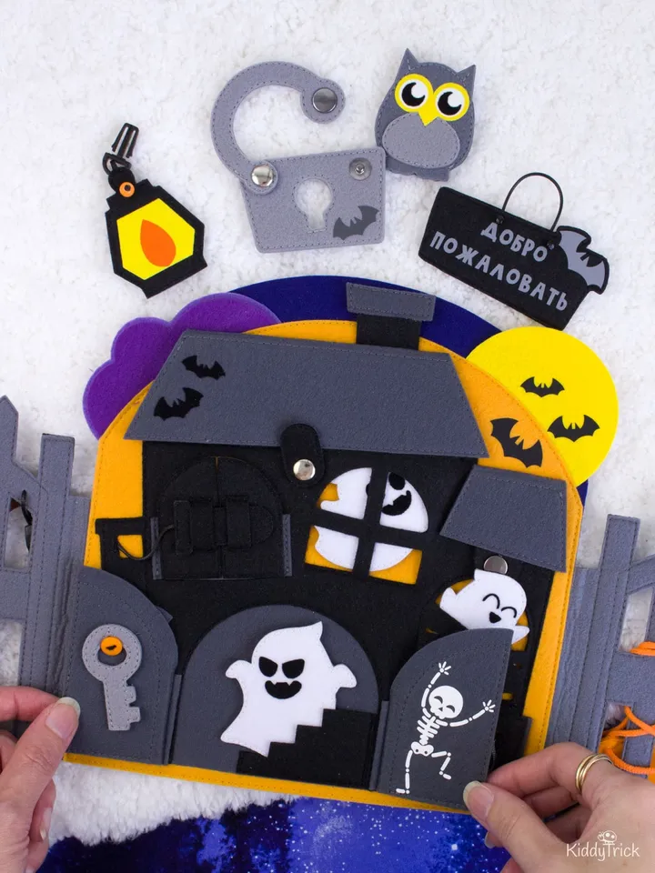 Haunted House Felt Game - Sewing Pattern