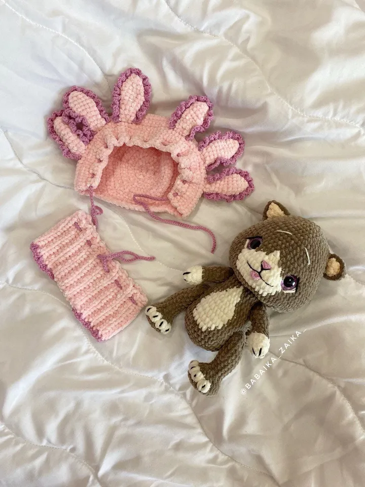 PDF Amigurumi Cat Axolotl pattern, Crochet mexican Axolotl, pink salamander pattern, crochet Axolotl plush toys