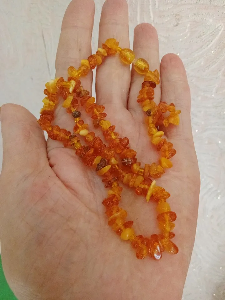 Natural amber Small beads necklace for girls children 6 years and older teenager
Yellow Baltic amber Stone beads Healing Energy jewelry 36 cm - 14 inches