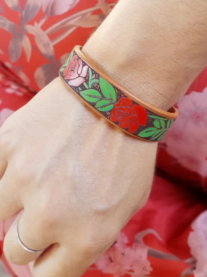 Hand Painted Red Rose Vine Leather Cuff Bracelet, Rose Floral Leather, Personalized Rose Bracelet, Gift for Daughter, Plant Lover Gift Idea