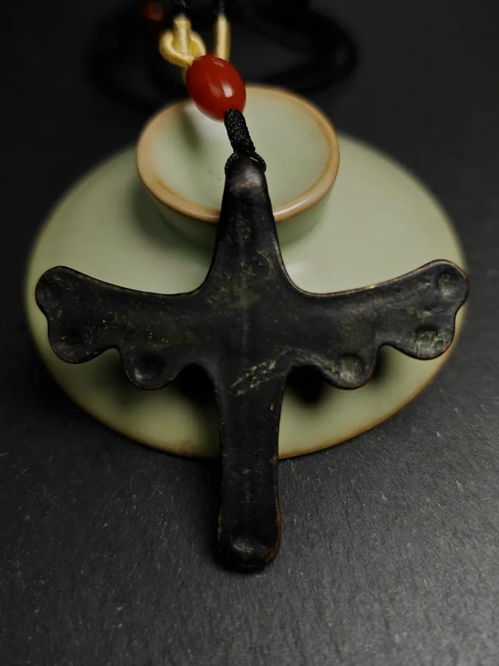 Authentic Tibetan Dragonfly Pendant,Thokcha Protection Charm, Gandhanra Antique Tibetan Buddhist Amulet,56×60mm