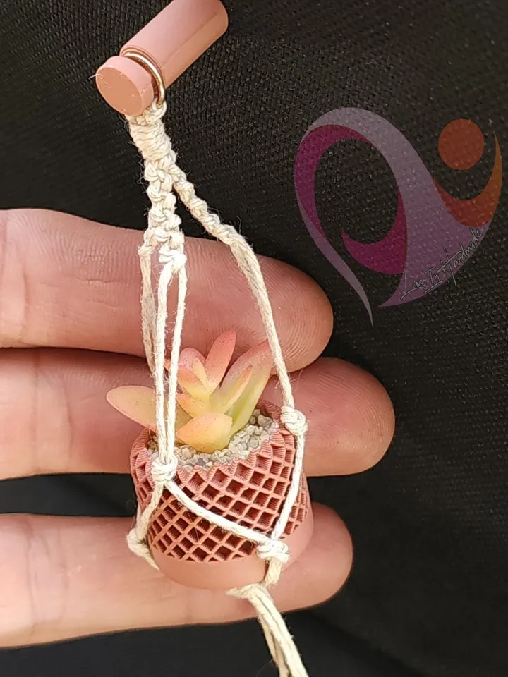 Mini Succulent Refrigerator Magnet Tiny Macrame Succulent Hanging Plant Fridge Magnet for Plant Lover Boho Kitchen Decor Cute Gift Under 10