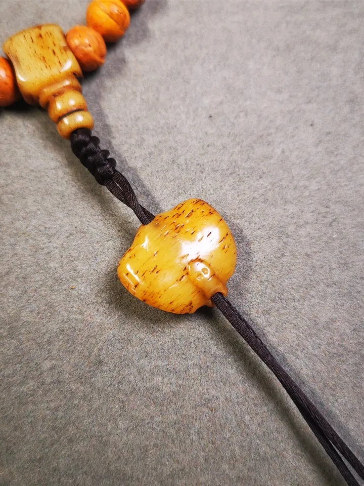 Gandhanra Tibetan Yak Bone Carved Scorpion Bead Pendant for Mala,Prayer Bead,Scorpion  Amulet