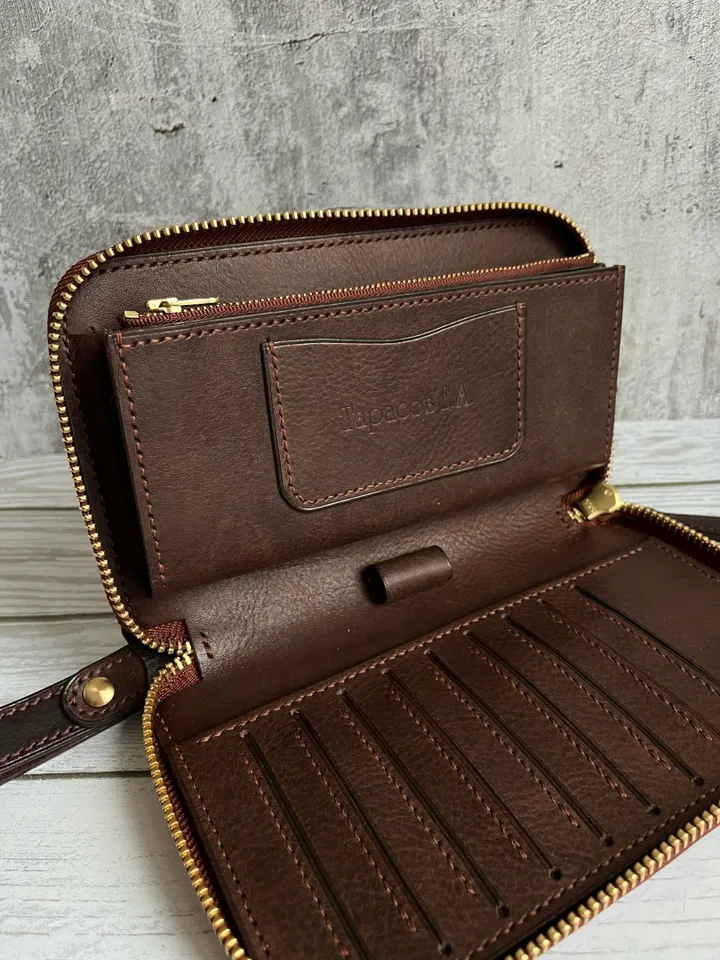 PDF Pattern of a men's clutch with a zipper - Download PDF & video TUTORIAL. Zipper wallet.