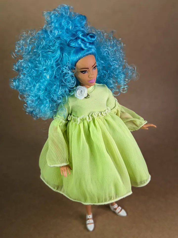 Handmade green puffy dress for 1/6 scale fashion female dolls
