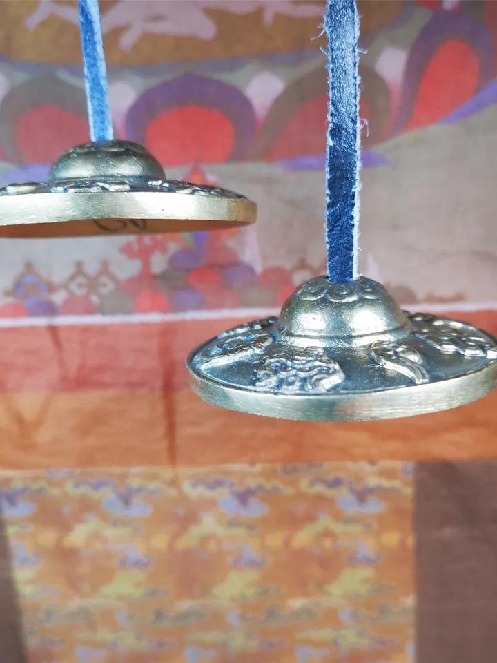 Gandhanra 6.5cm Tibetan Cymbals,Tingsha Bell,Buddhism Ritual Implement,Handmade in Nepal,Astamangal Pattern