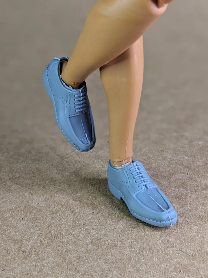 Classic tapered toe gray shoes for 1/6 scale male dolls