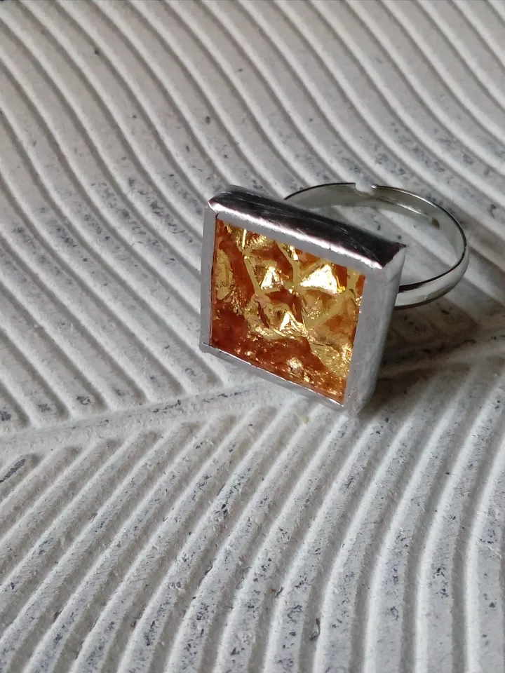 Glass ring, square glass, simple stained glass, tin soldered ring, stained glass ring, sparkling ring, shiny ring