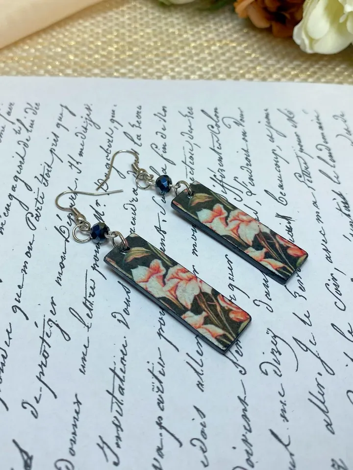 Handmade earrings. Lightweight, elegant earrings.