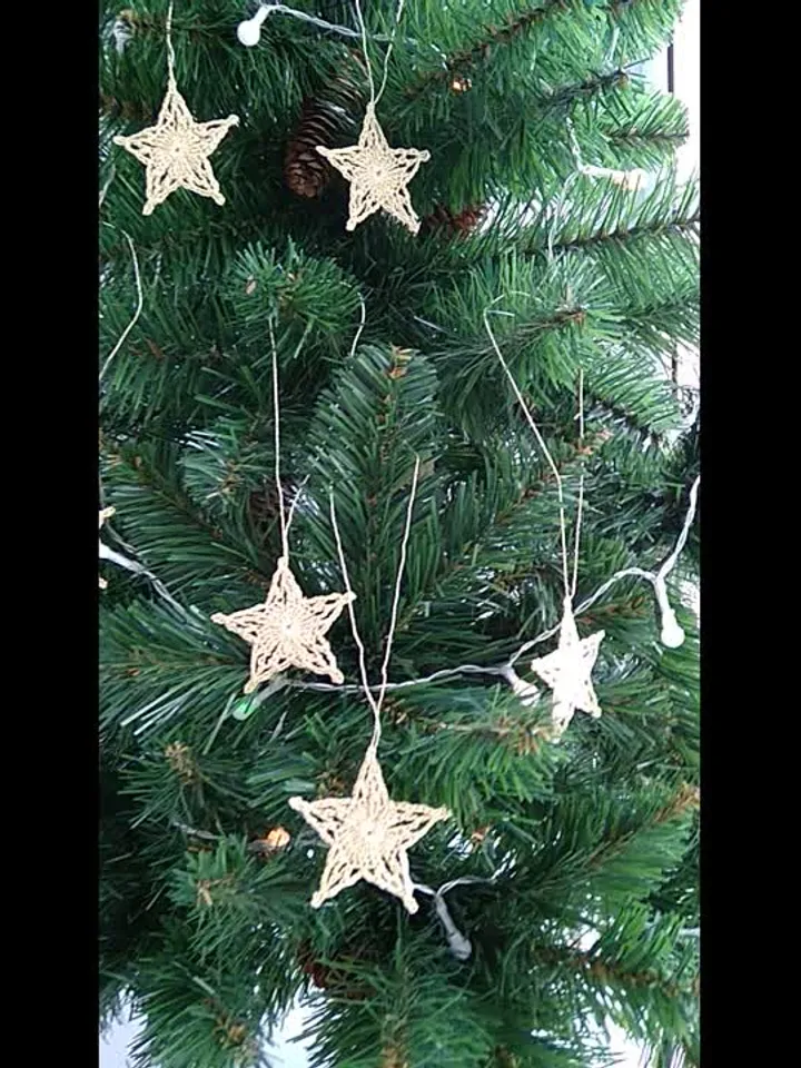 Star Crochet Pattern Christmas Ornament, PDF file digital download.