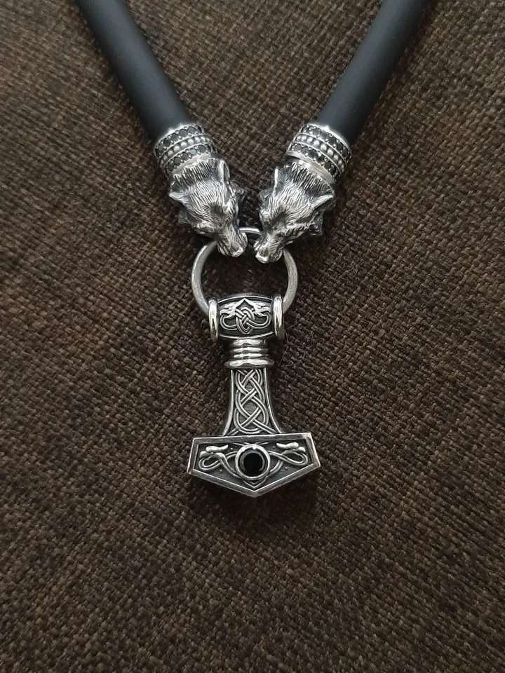 Pendant: Thor's Hammer. Mjolnir with stone.Tors. Avg. weight 19 grams