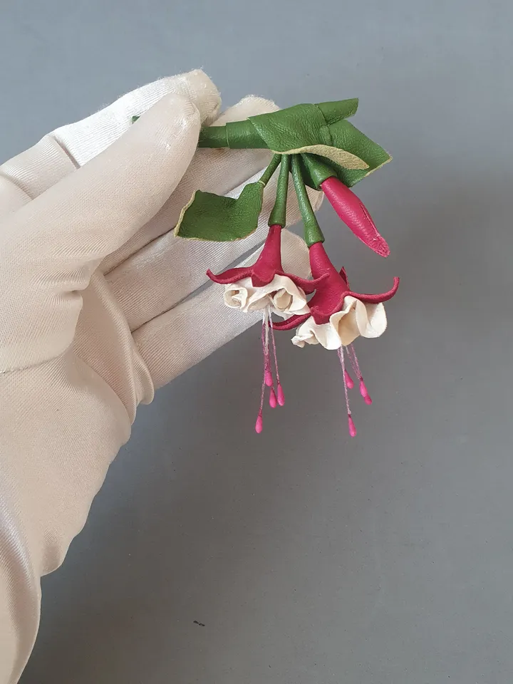 Fuchsia leather brooch 3rd anniversary gift for wife, Leather women's jewelry