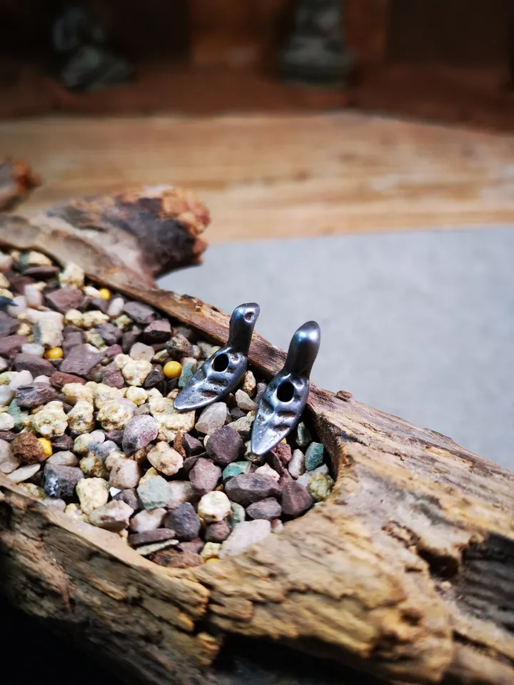 Gandhanra Handmade Tibetan Amulet Pendant,Mini Birds Bead, Mala Marker Bead Accessories, Made of Cold Iron