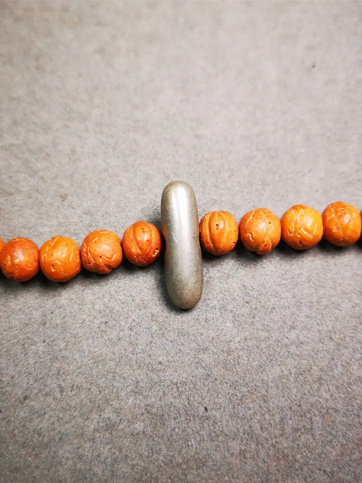 Gandhanra Handmade Tibetan Amulet,Original Vajra Pendant for Mala,Bag Hanging,Prayer Bead Accessories,0.9" × 0.28"