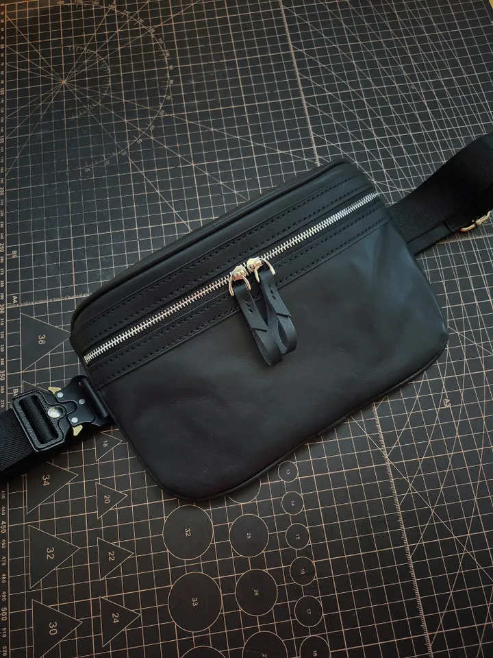PDF pattern leather belt bag. Leather chest bag. Punch pitch 4 mm. Download PDF and Video TUTORIAL.