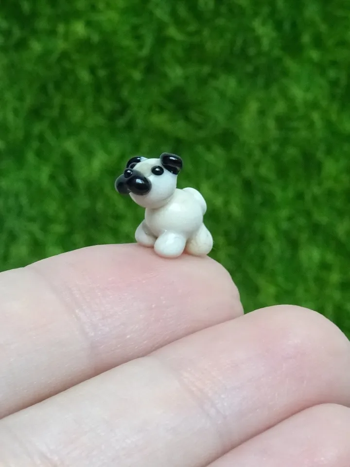 PUG GIFT Pug figurine Dog ornament Dog art Glass Dog decor Glass Pug art Pug statue Miniature animals Tiny glass animals Mother day gift