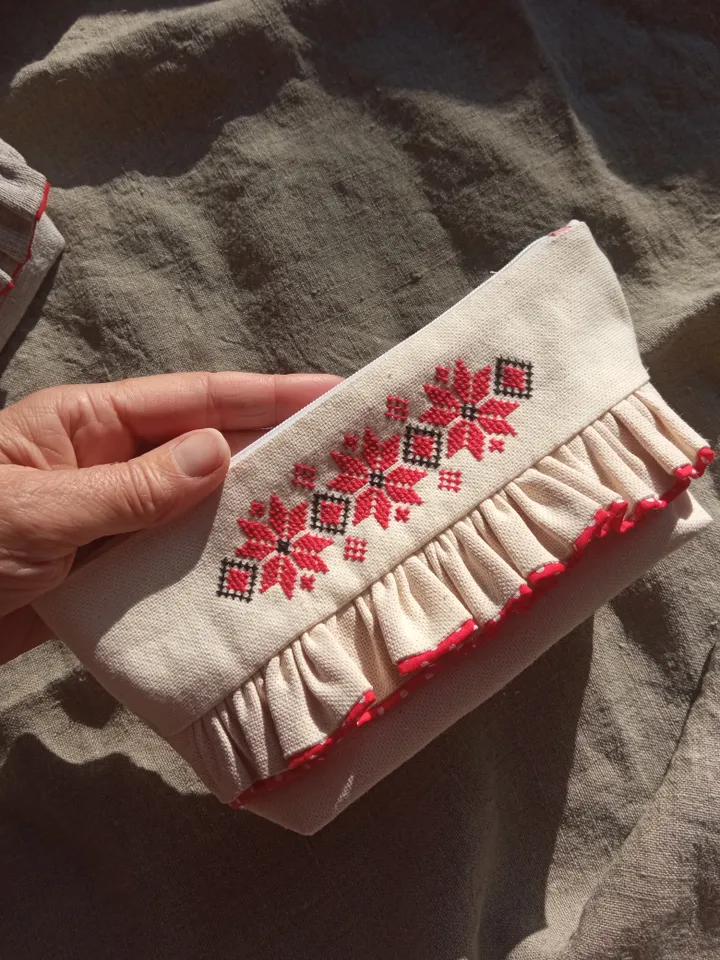 Cosmetic bag or pencil case made of linen with hand embroidery of a traditional Belarusian ornament