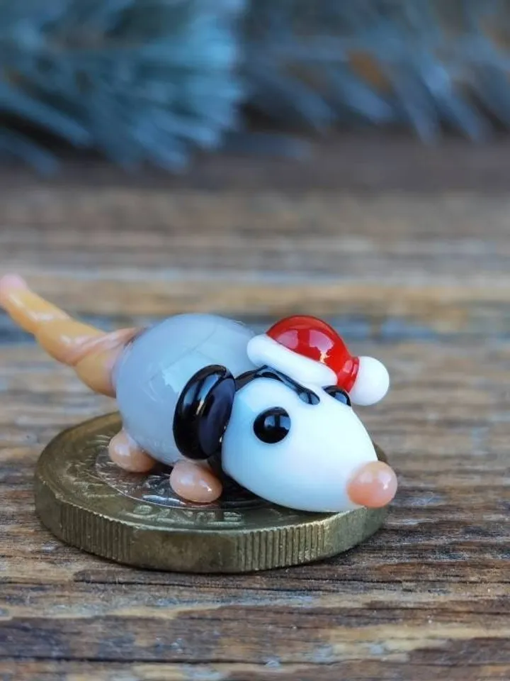 Opossum figurine Rat gifts Pet mouse Rat toy Glass opossum art Mouse miniature Dollhouse miniature Miniature animals Tiny glass possum