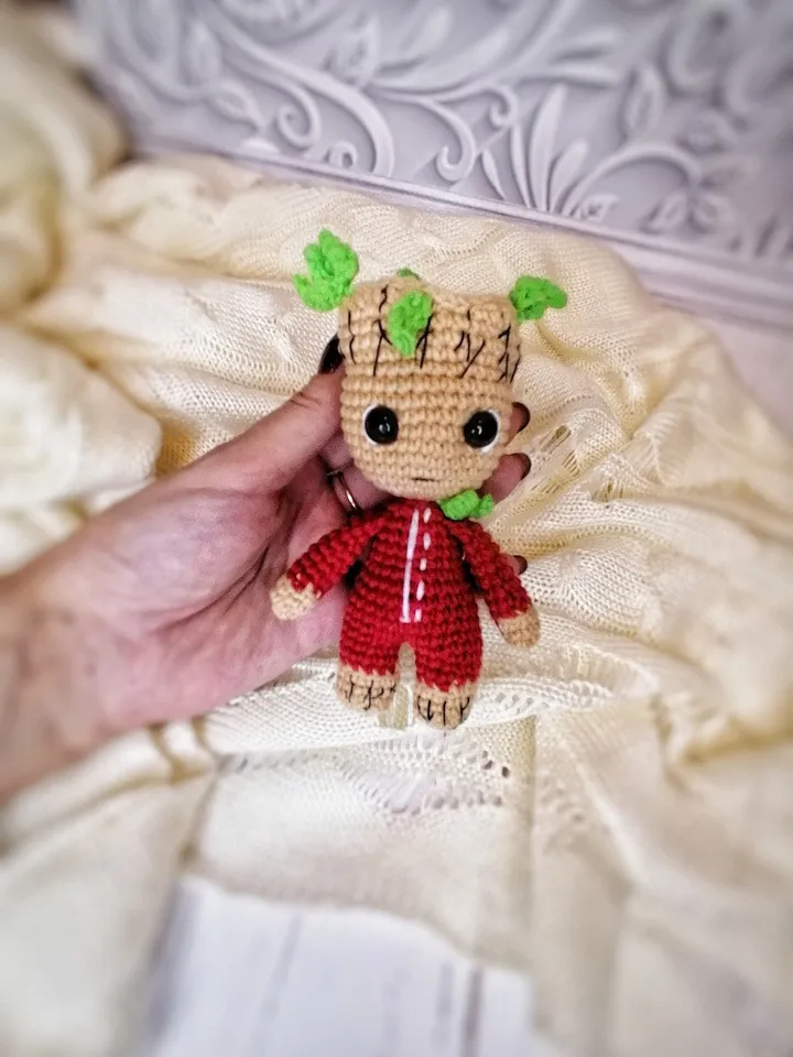 PDF Amigurumi Groot Crochet Pattern, Cute Baby Groot Amigurumi, Mini Tree Crochet Toy, Guardians of the Galaxy Inspired Crochet Pattern DIY