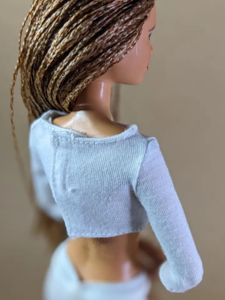 White long-sleeve top for 1/6 scale fashion female dolls