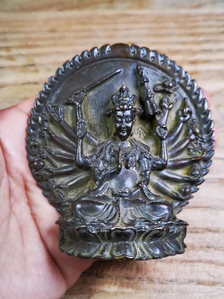 Gandhanra Antique Tibetan Statue,Thousand Armed Avalokitesvara, Padmapani,Kuanyin,80 Years Old