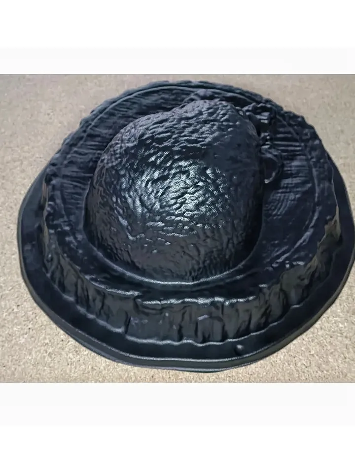 Plastic Hedgehog mold for pouring concrete and gypsum DIY