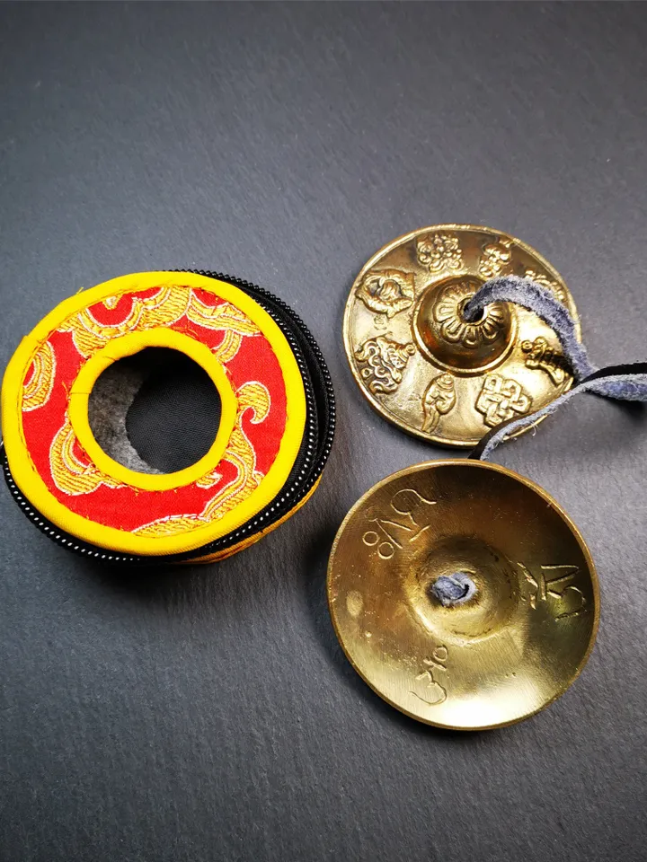 Gandhanra 6.5cm Tibetan Cymbals,Tingsha Bell,Buddhism Ritual Implement,Handmade in Nepal,Astamangal Pattern