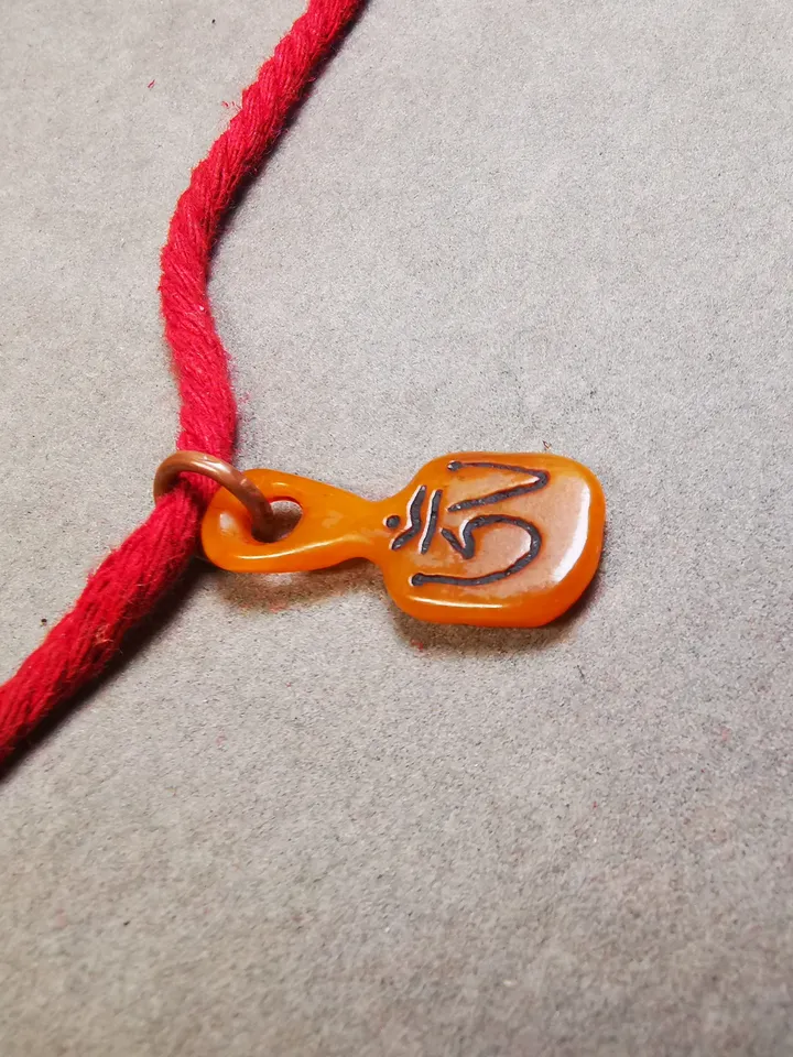 Gandhanra Tibetan Yak Bone Carved Tibetan Alphabet OM,Mala Pendant,Bead Counter Clip,Prayer Bead Accessories,
