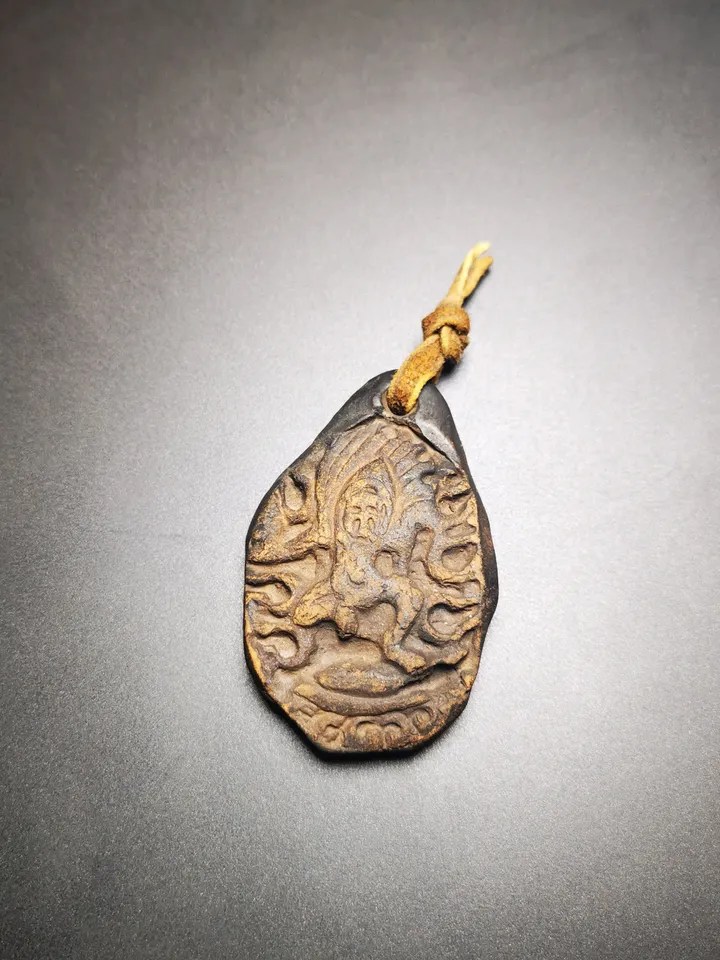 Gandhanra Handmade Tibetan Tsa Tsa Mold Statue, Vajrapani, DIY Tsha Tsha Clay Statue,50 Years Old