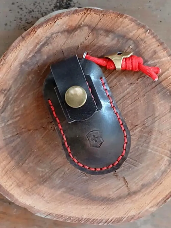 Victorinox Minichamp Leather Sheath Pattern – Digital PDF | DIY Pocket Knife Case | Leathercraft Template for Outdoor & EDC Lovers