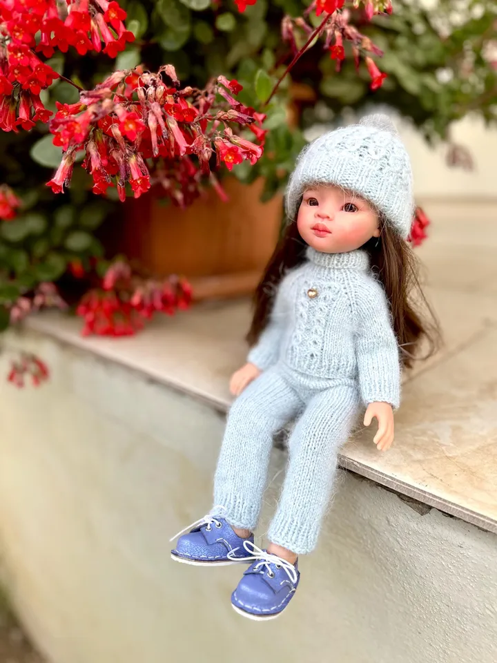 PDF Knitting SET Sweater, Pants, and Hat Set Pattern & Tutorial with Cute Lock Pattern – Cozy Outfit for 13-Inch Dolls Paola Reina eng