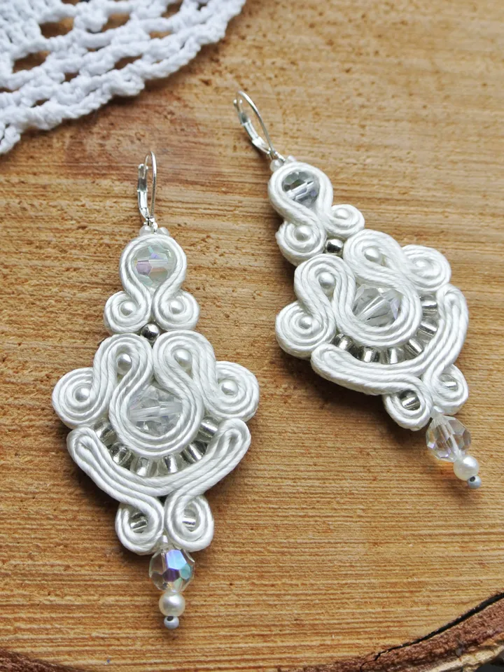 White earrings, bridal earrings, soutache embroidered earrings, beaded earrings