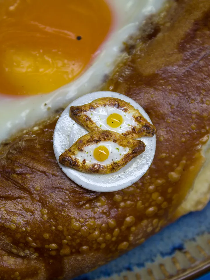 TUTORIAL Miniature khachapuri with egg from polymer clay
