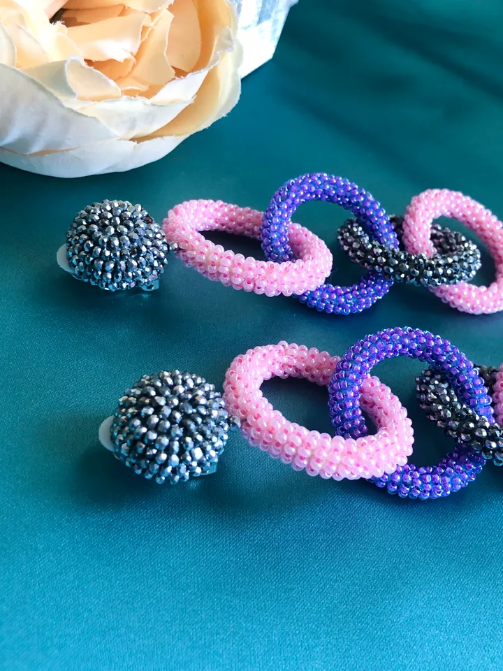 Hoop Beaded Link Earrings clip-on