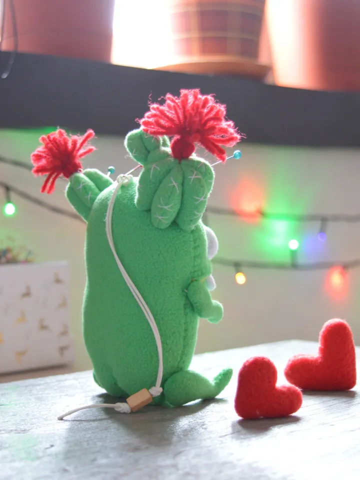 Fleece Plush Cactus PDF Pattern – Softie with Heart & Flowers