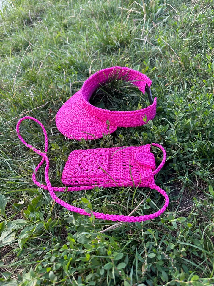Pink women visor, summer hat, visor cap, set hat with small phone bag, raffia Eco-Friendly, little shoulder bag, cottegecore, floppy hat