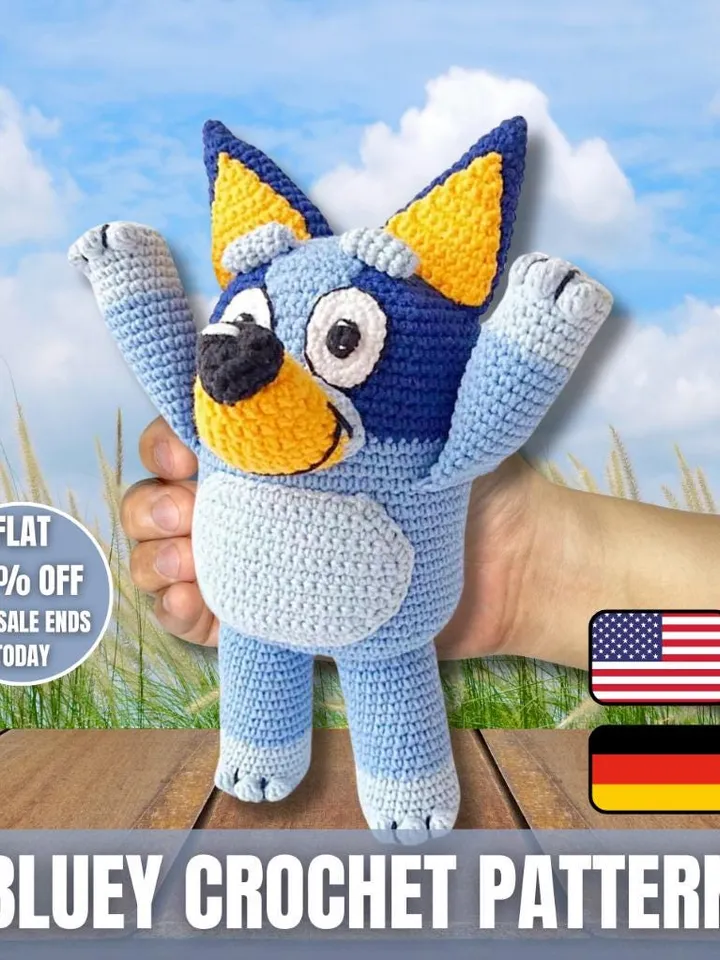 Blue Heeler dog, crochet pattern English and German, Bluey Crochet Pattern, Blue Dog Crochet Pattern.