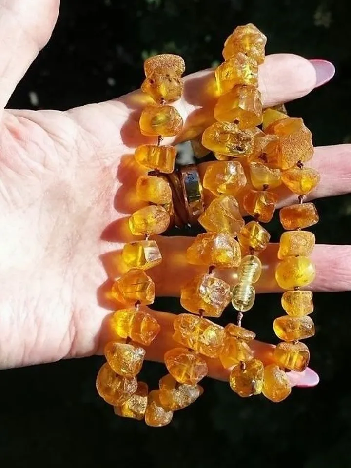 Amber Jewelry Birthday Christmas Gift For Women Mom Healing Baltic Raw Amber Beads Necklace Yellow Gemstone Jewelry Handmade