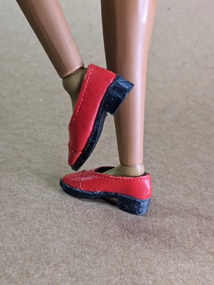 Handmade red & black leather Oxford shoes for 16-inch Integrity dolls (FR16)